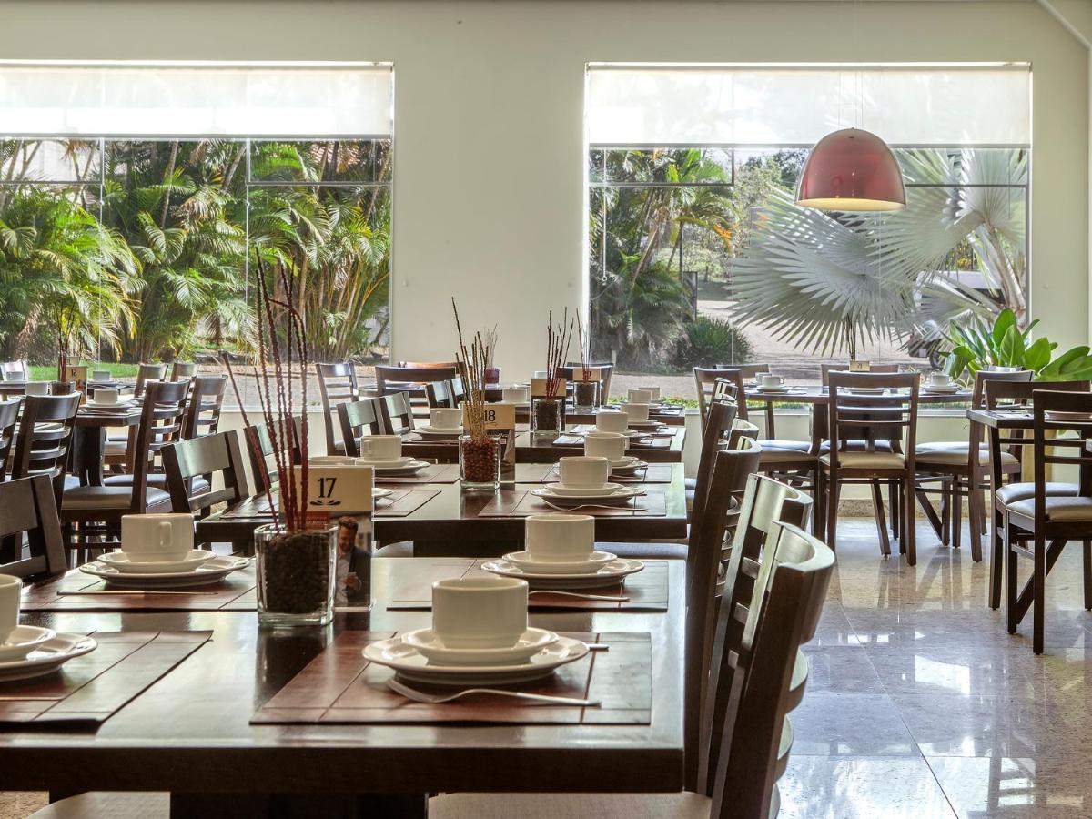 Valinhos Plaza Hotel מראה חיצוני תמונה